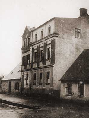 Werkstatt und Wohnhaus „Am Graben“ in Graslitz ca. 1920